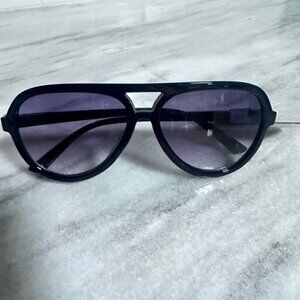 West Loop Black Sunglasses